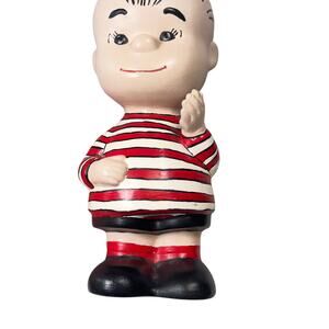 Peanuts Linus Vintage Hand Painted Ceramic RARE 1968 Shultz Charlie Brown